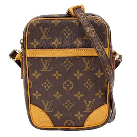 borse uomo tracolla louis vuitton|Borse da uomo tracolla Louis Vuitton .